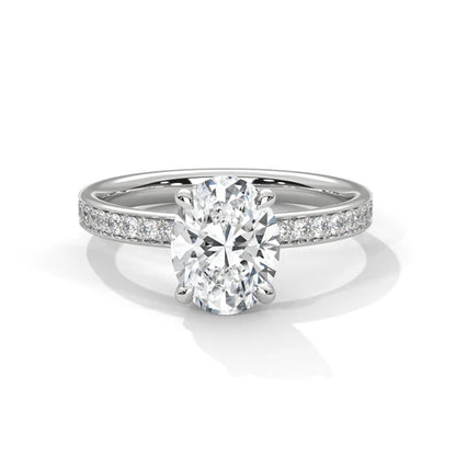 Oval-Cut Diamond Engagement Ring with Shimmering Pavé Band for Timeless Elegance in 925 Silver