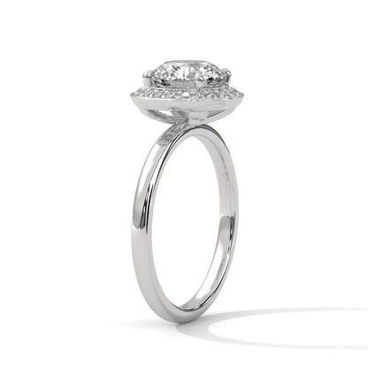Round-Cut Halo Diamond Engagement Ring in 925 Silver