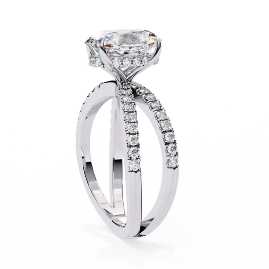 Oval-Cut Diamond Engagement Ring with Split Shank Pave Band in 925 Silver | Elegant Bridal Fine Jewelry (1CT)