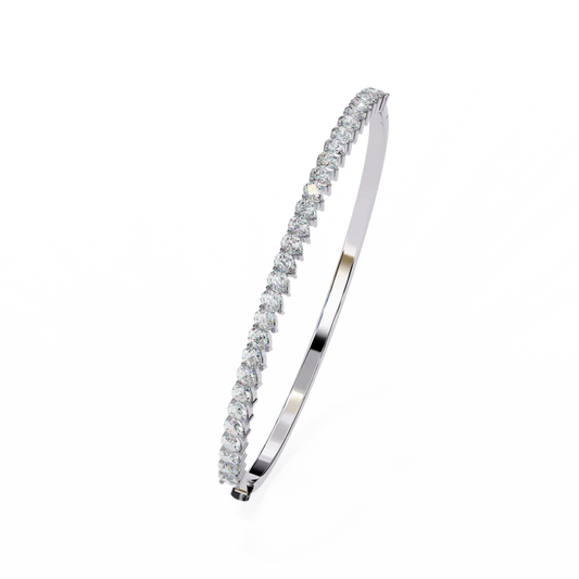 Stunning Bangle with Sparkling Diamonds - Timeless Elegance for Your Jewelry Collection 925 Silver