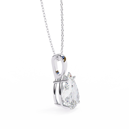 Featuring a Beautiful Teardrop-Shaped Pendant that Adds Elegance to Any Outfit in 925 Silver (1CT)