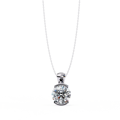 Timeless Round-Cut Solitaire Pendant Necklace in 925 Silver | Classic Minimalist Fine Jewelry