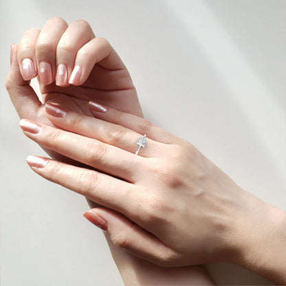 Princess-Cut Diamond Engagement Ring with Hidden Halo – Sleek Solitaire Style in 925 Silver