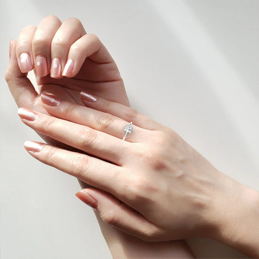 Princess-Cut Diamond Engagement Ring with Hidden Halo – Sleek Solitaire Style in 925 Silver